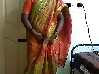Indian desi live-in lover round posture her